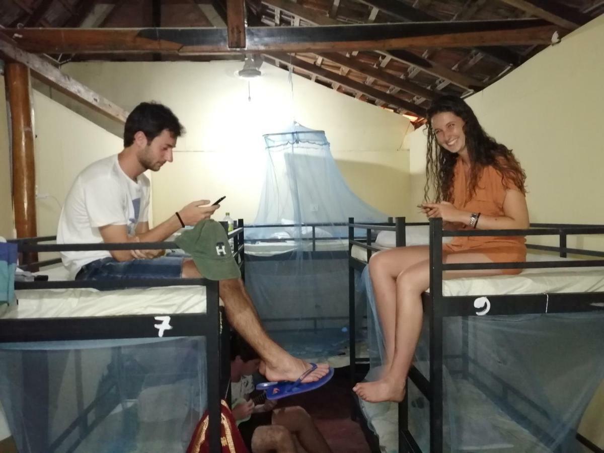 Lemon Tree Hostel อารูกัมเบย์ ภายนอก รูปภาพ